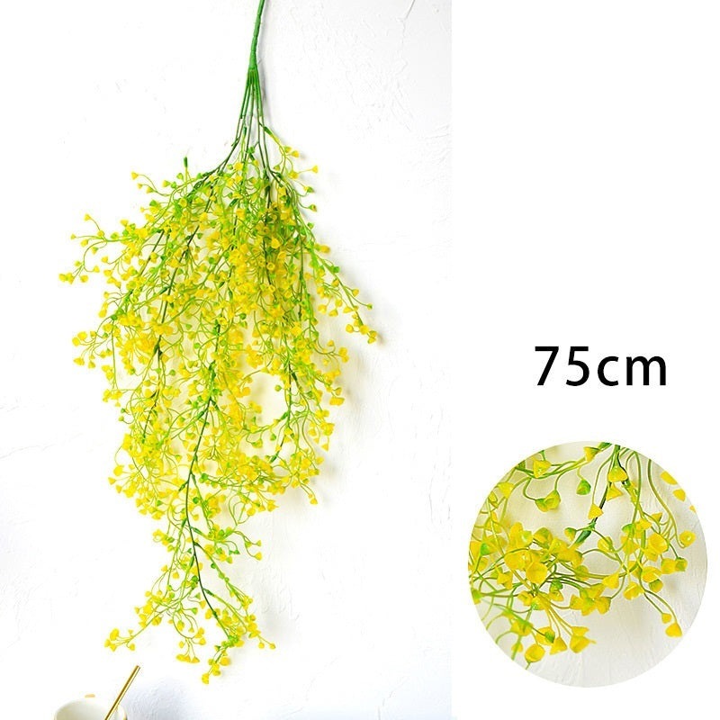 Rasmun Hanging Rattan Basket with Fake Flowers – Realistic Plastic Greenery Wall Decor for Home & Garden